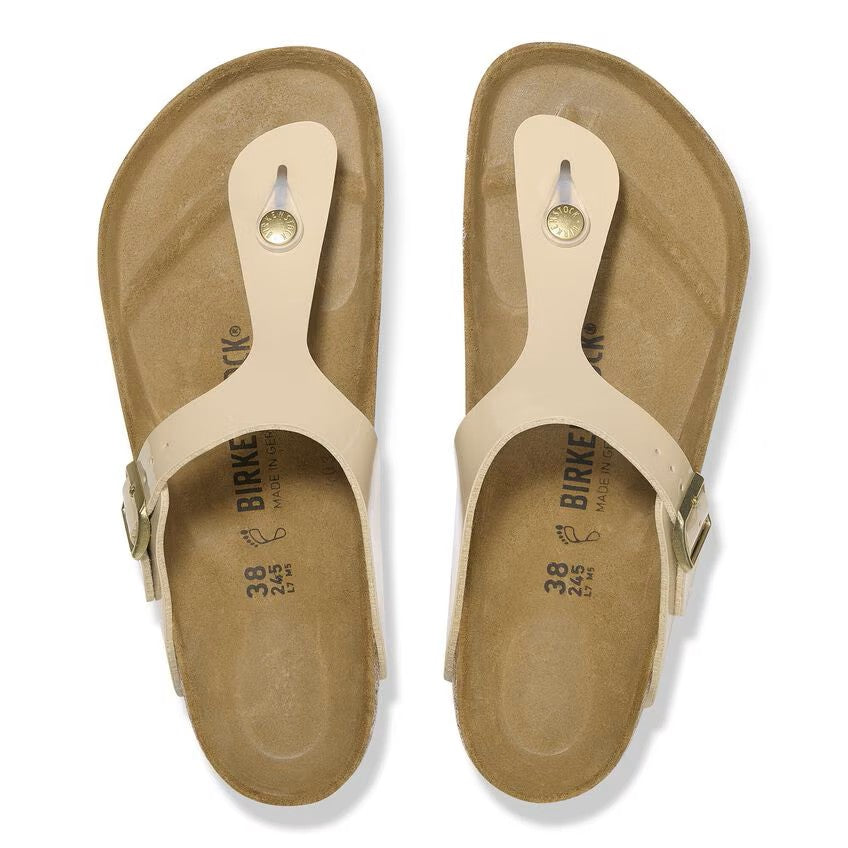 Birkenstock Gizeh Sandals Patent Sand Brown Regular Fit