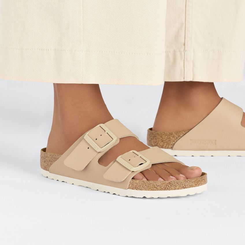 Birkenstock Arizona Two-Strap Birko-Flor Sandals New Beige Regular Fit