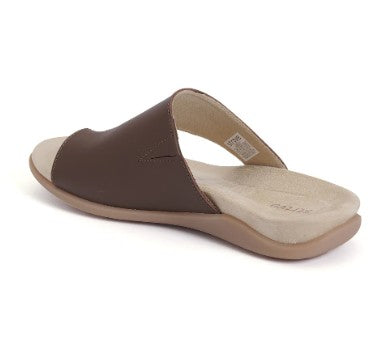 Womens Strive Capri 4 Sandals Tan