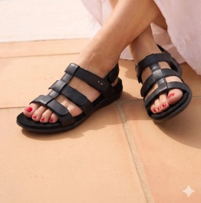 Womens Cassis Sandals Black