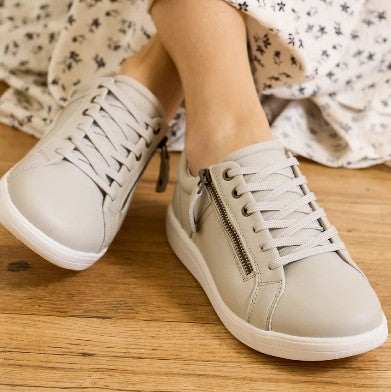 Womens Strive Talia Shoes Latte