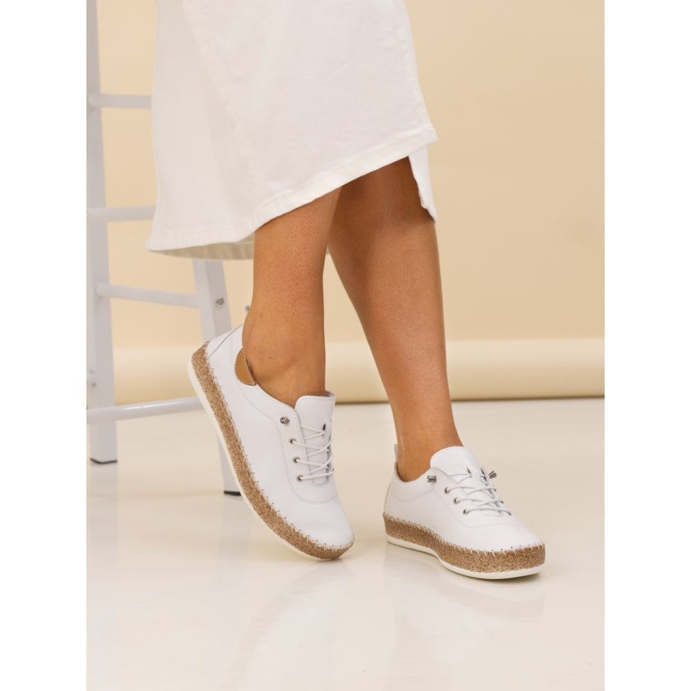 Womens Lunar Leather Pump Shoes White